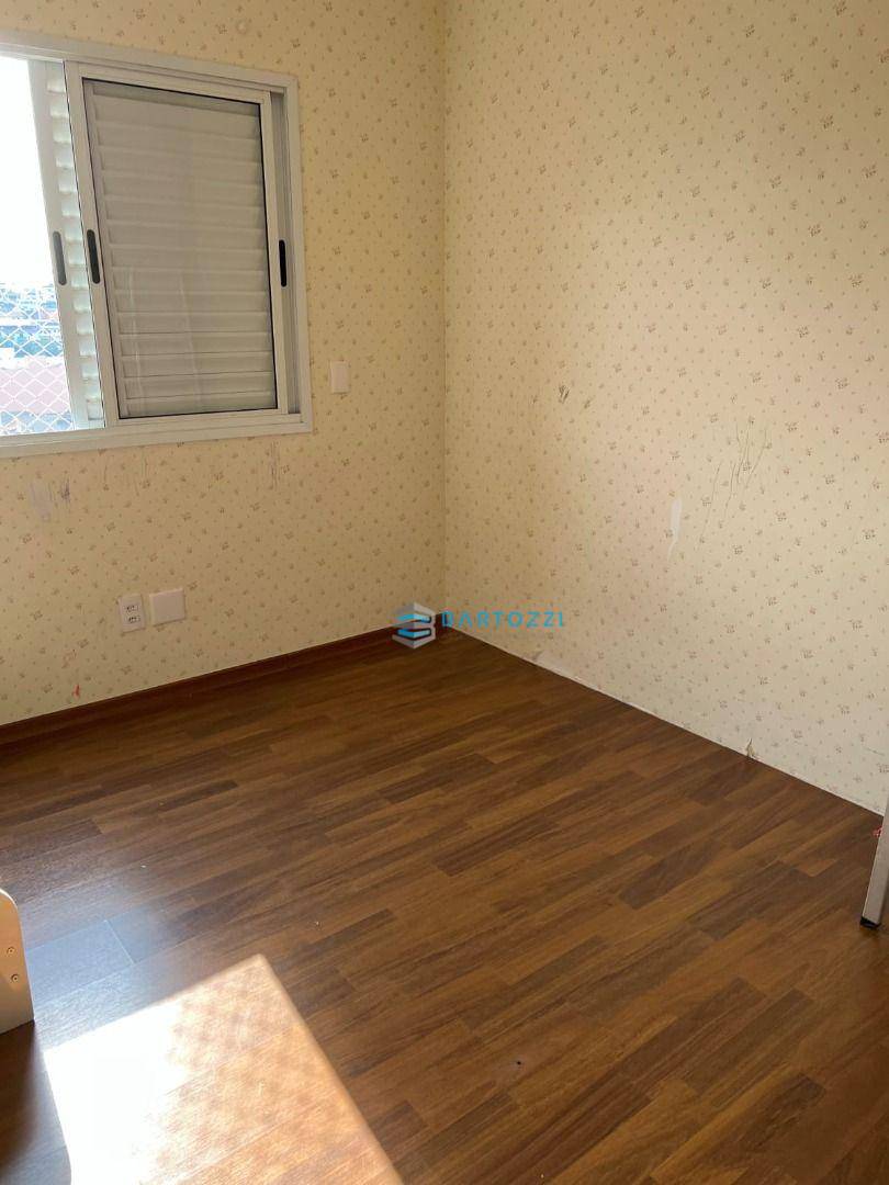 Apartamento à venda com 2 quartos, 65m² - Foto 14