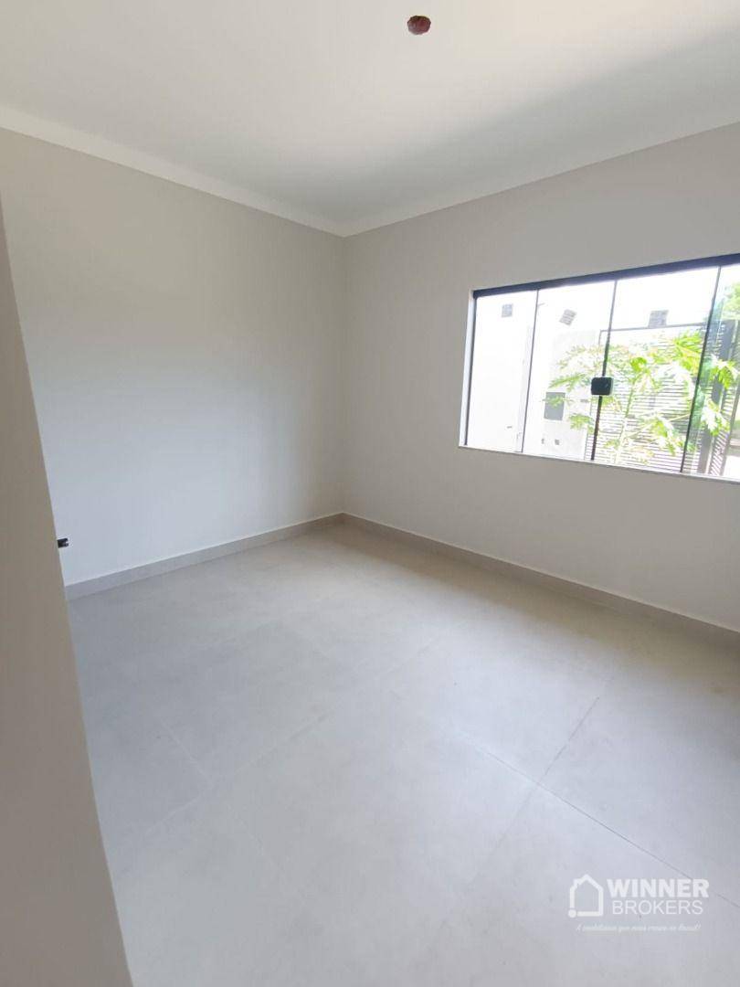 Casa à venda com 3 quartos, 92m² - Foto 10