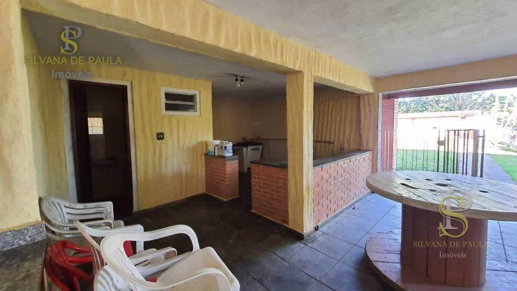 Chácara à venda com 4 quartos, 700m² - Foto 9