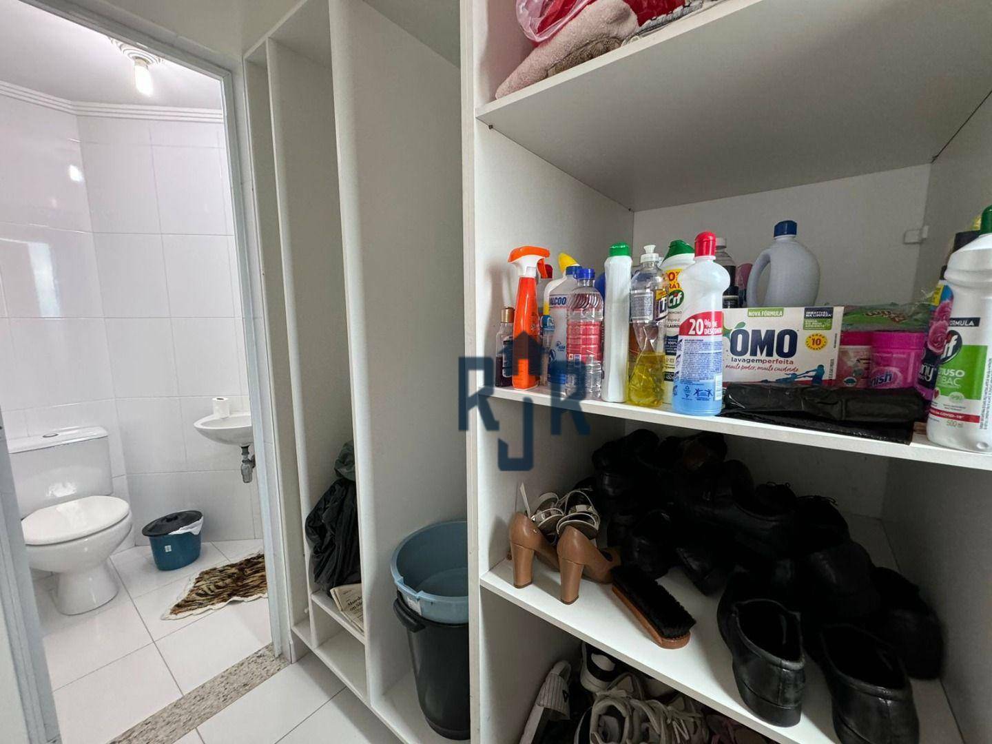 Apartamento à venda com 3 quartos, 156m² - Foto 23