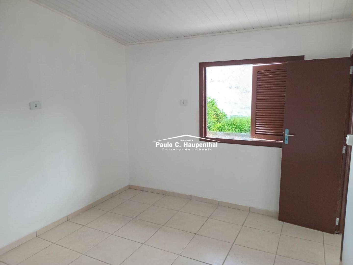 Casa à venda com 4 quartos, 215m² - Foto 7