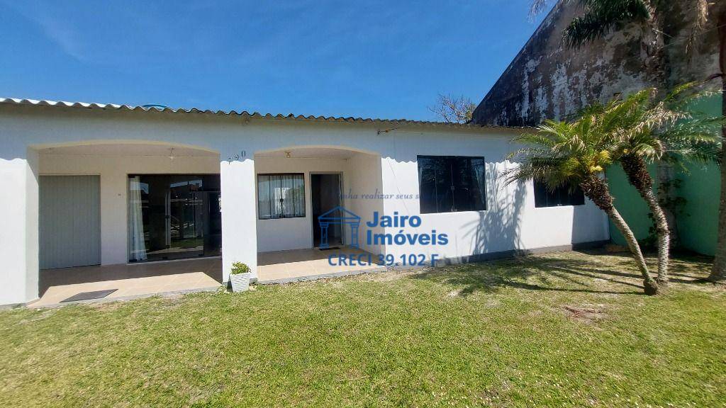 Casa, 3 quartos, 204 m² - Foto 1