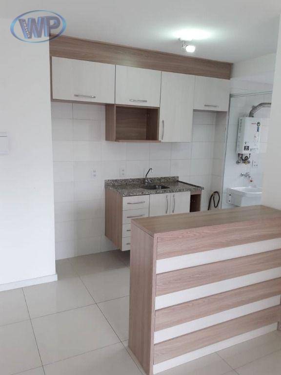 Apartamento à venda com 3 quartos, 60m² - Foto 3