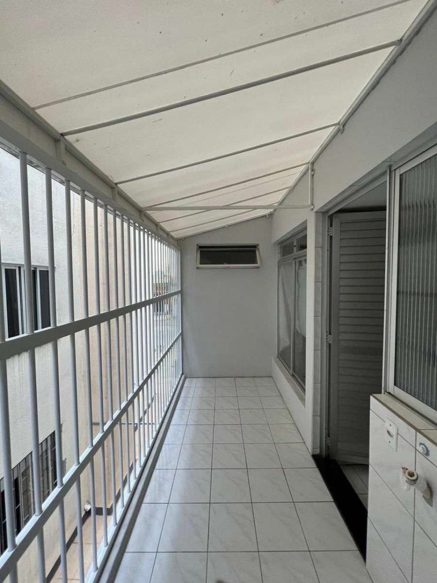 Apartamento para alugar com 2 quartos, 55m² - Foto 16