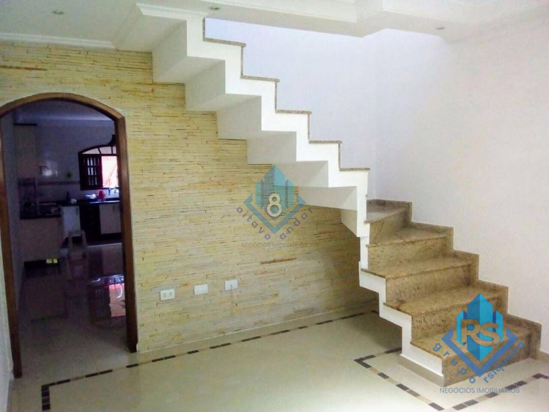 Sobrado à venda com 4 quartos, 180m² - Foto 2