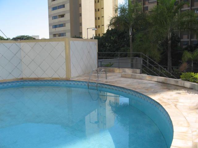 Apartamento à venda com 1 quarto, 48m² - Foto 2