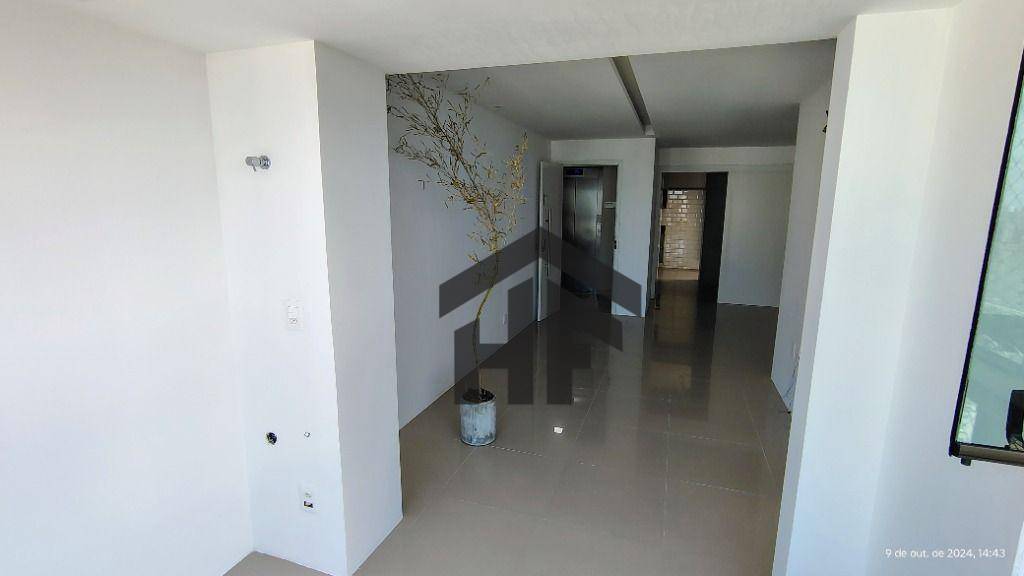 Apartamento para alugar com 3 quartos, 95m² - Foto 6