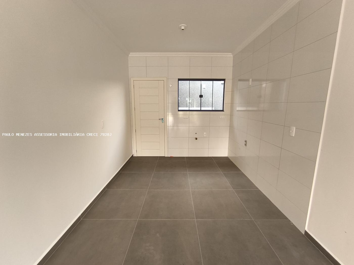 Casa à venda com 2 quartos, 96m² - Foto 6