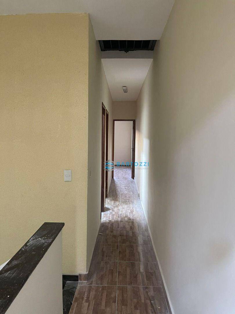 Sobrado à venda e aluguel com 3 quartos, 200m² - Foto 13