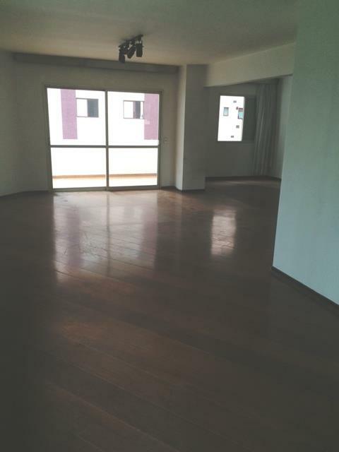 Apartamento à venda com 4 quartos, 167m² - Foto 1