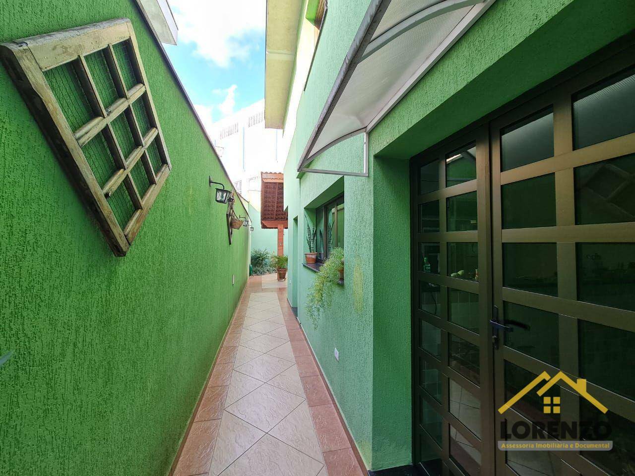 Sobrado à venda com 4 quartos, 220m² - Foto 4