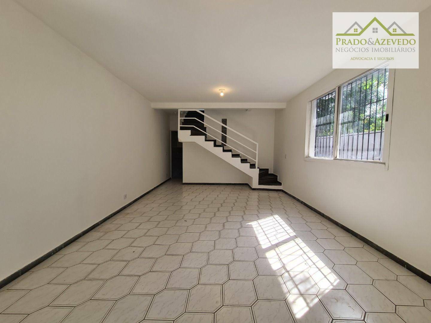 Casa à venda com 3 quartos, 160m² - Foto 1