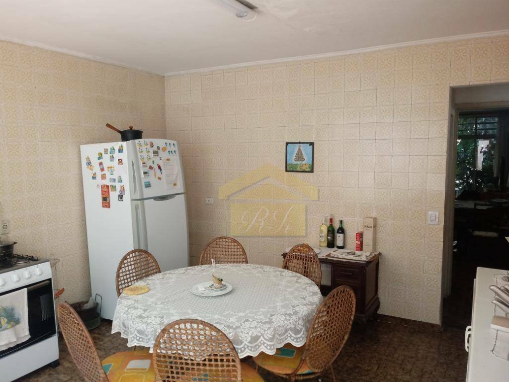 Sobrado à venda com 3 quartos, 130m² - Foto 2