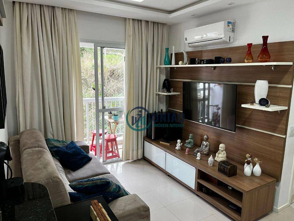 Apartamento à venda com 2 quartos, 61m² - Foto 6