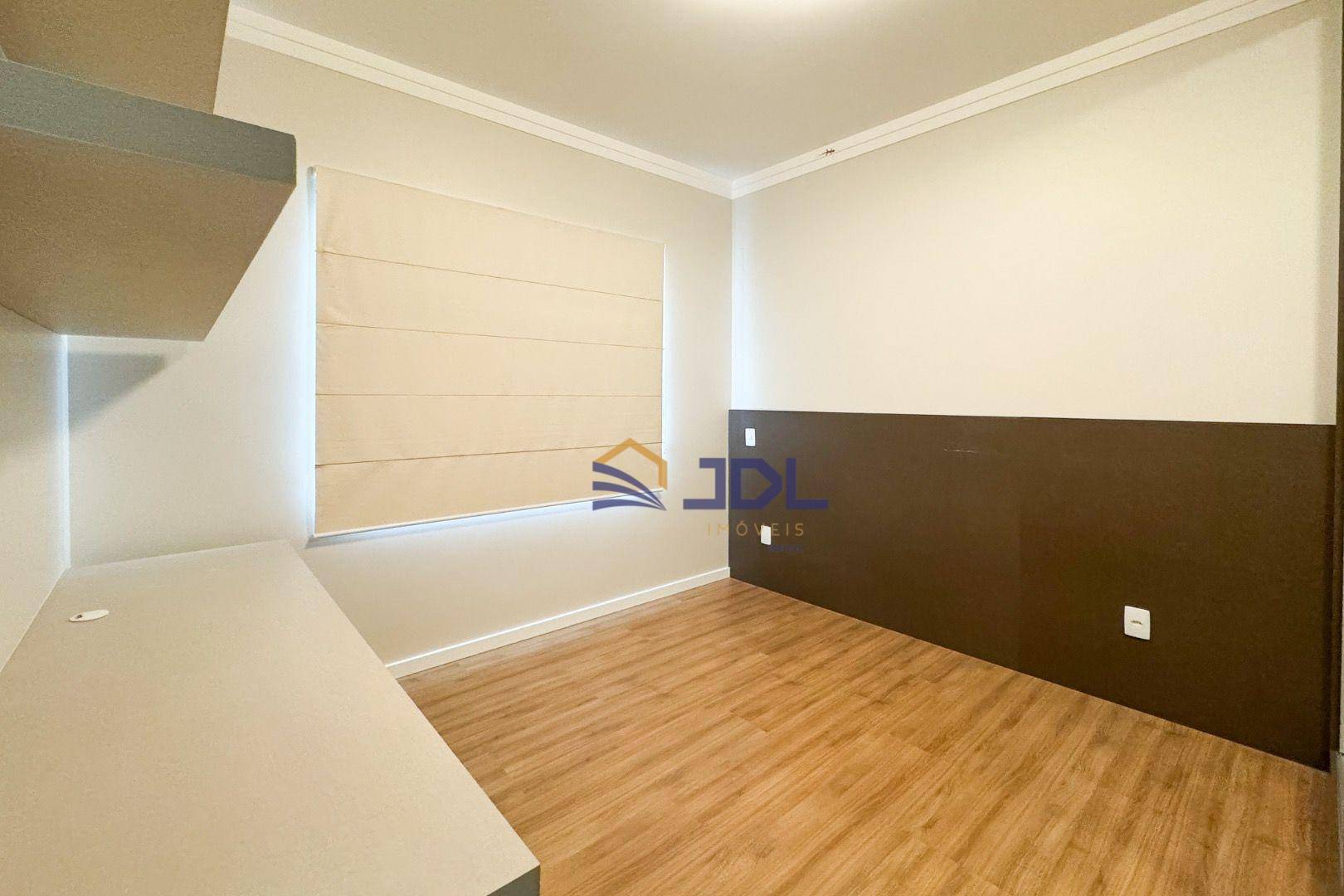 Casa de Condomínio à venda com 3 quartos, 221m² - Foto 35