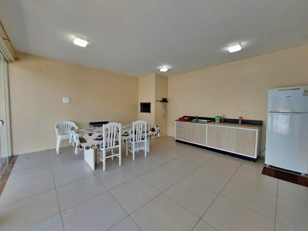 Casa à venda com 4 quartos, 150m² - Foto 27