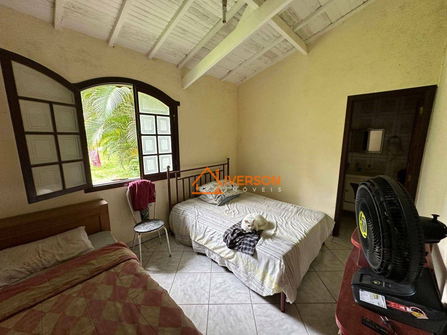 Sítio à venda com 3 quartos, 200m² - Foto 11