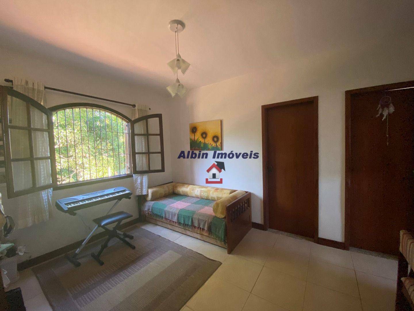 Casa à venda com 6 quartos, 360m² - Foto 14