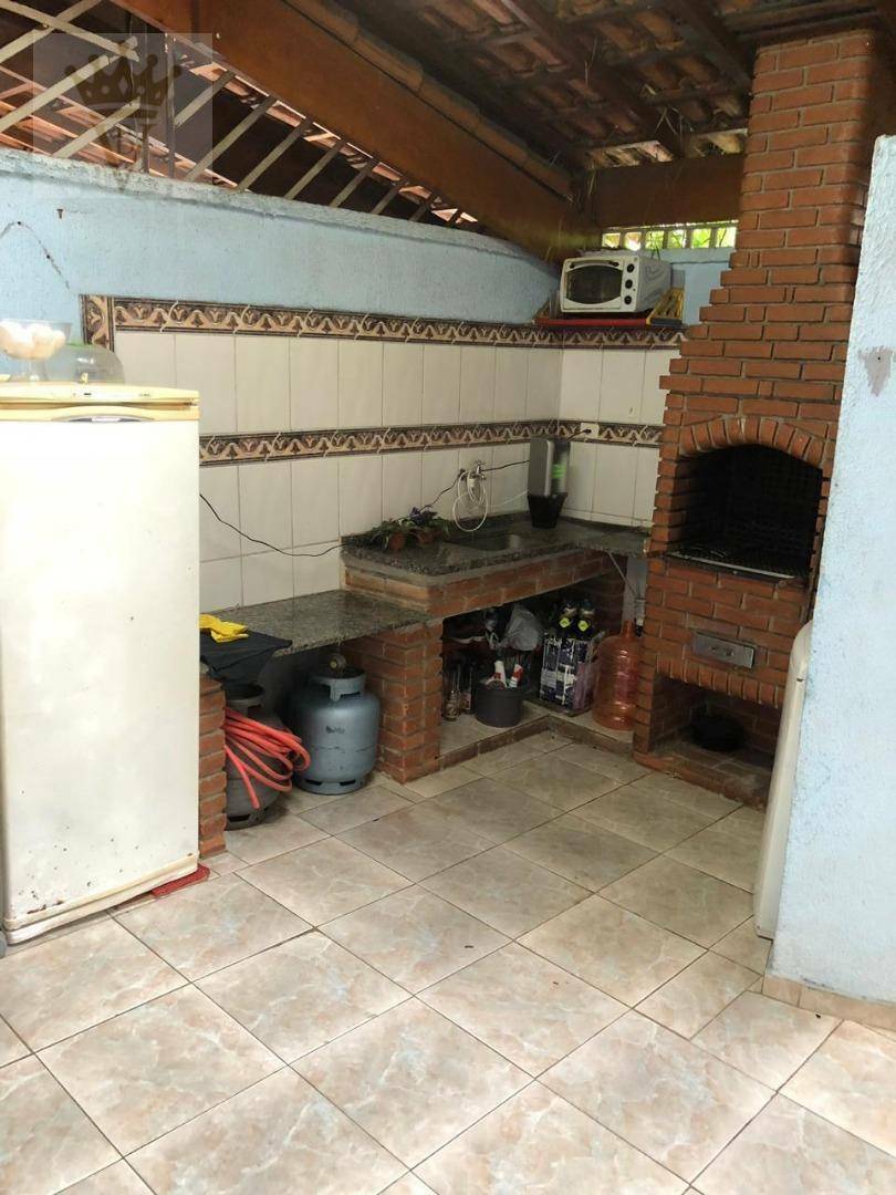 Casa à venda com 3 quartos, 150m² - Foto 8