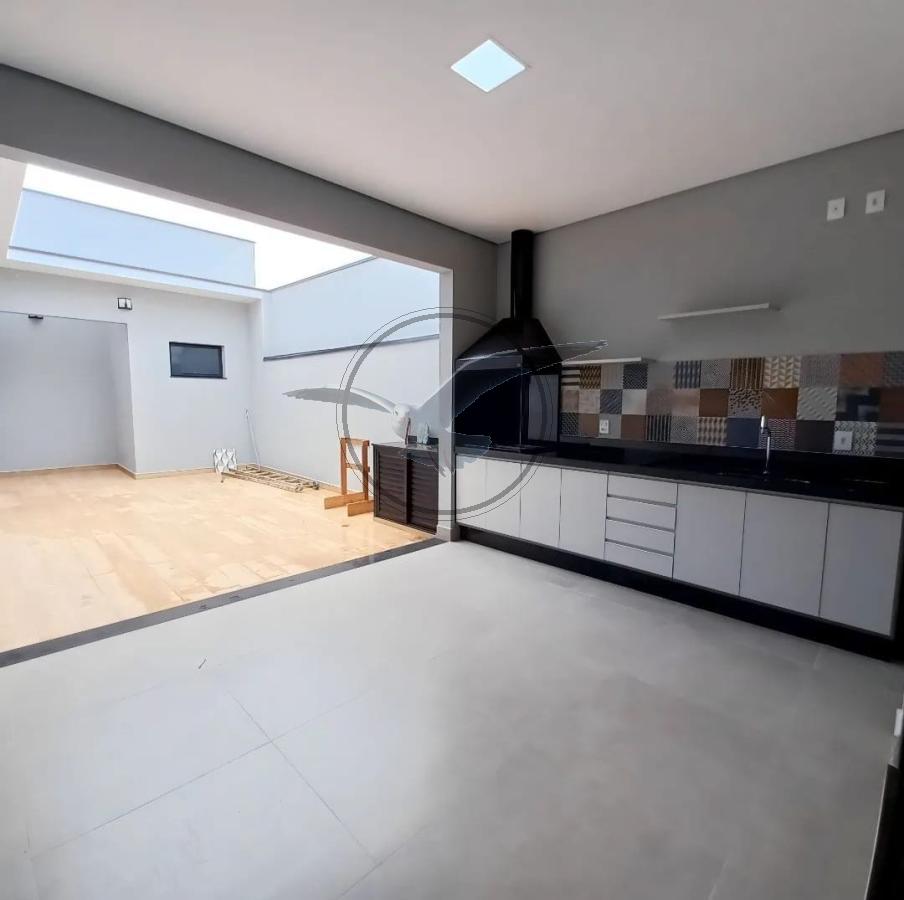 Casa de Condomínio à venda com 3 quartos, 216m² - Foto 4