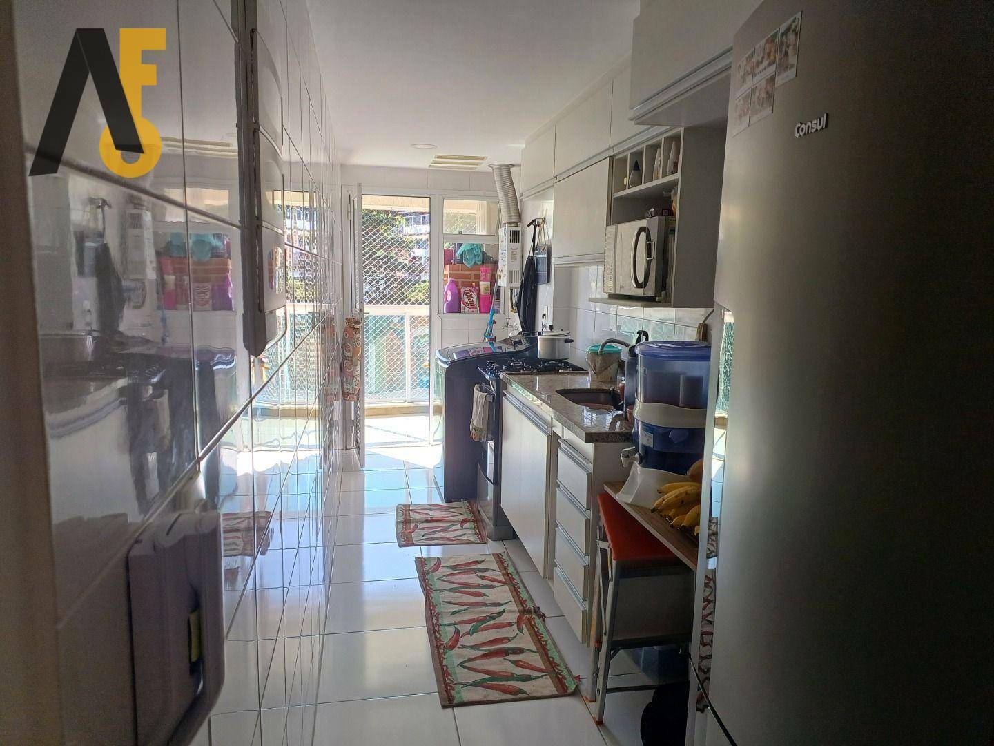 Apartamento à venda com 3 quartos, 66m² - Foto 3