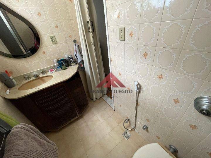 Apartamento à venda com 3 quartos, 90m² - Foto 18