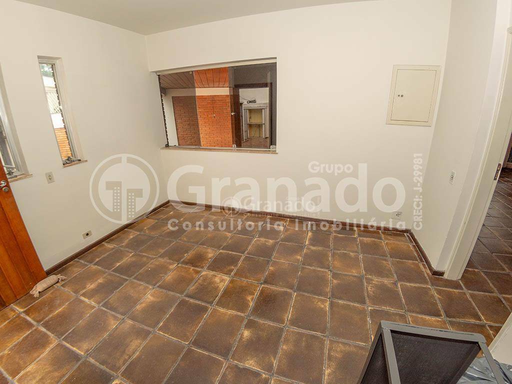 Casa à venda com 4 quartos, 400m² - Foto 9