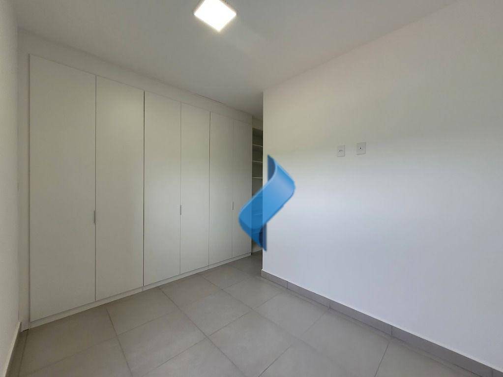 Apartamento para alugar com 2 quartos, 76m² - Foto 14