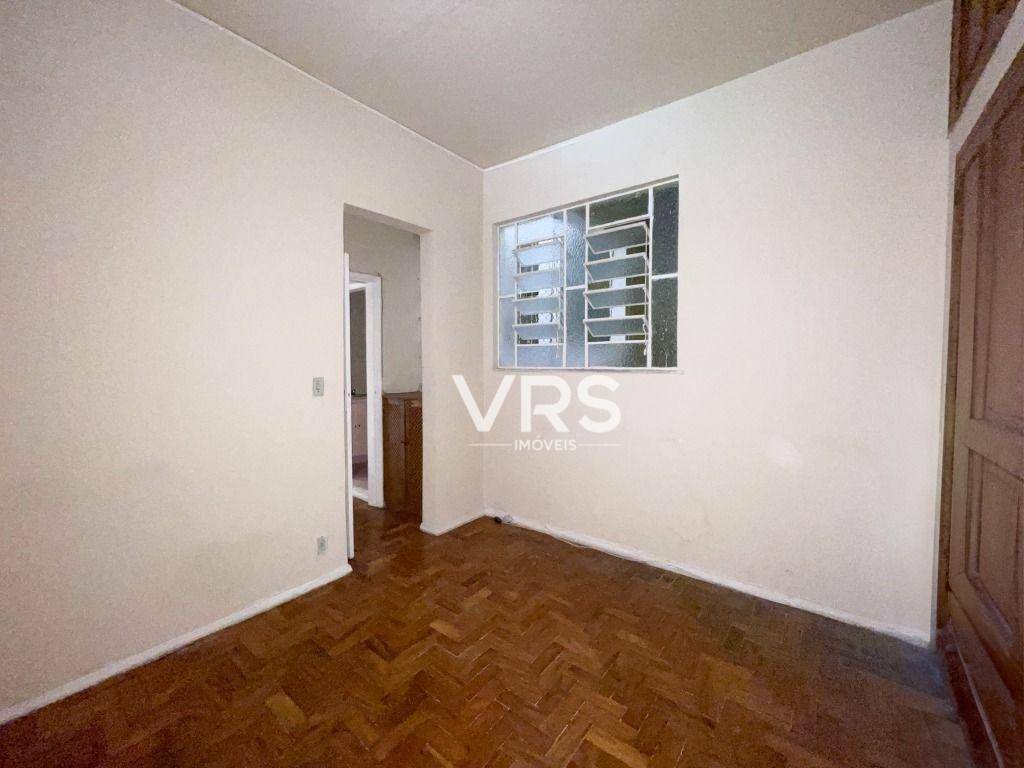 Apartamento à venda com 1 quarto, 30m² - Foto 7