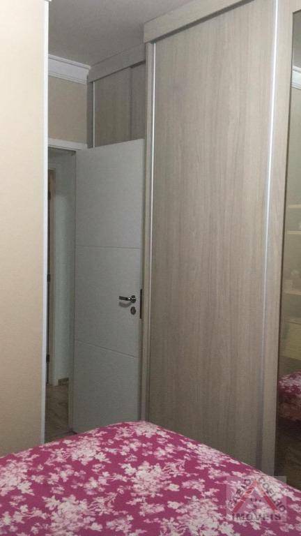 Apartamento à venda com 2 quartos, 75m² - Foto 8