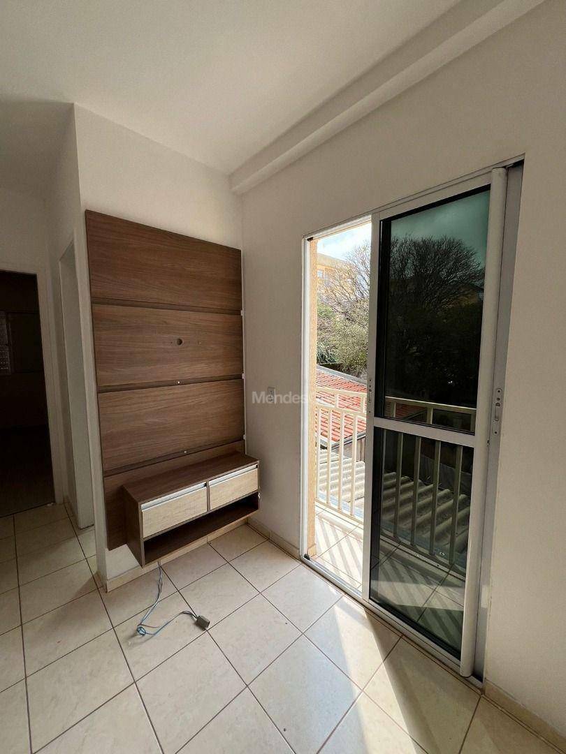 Apartamento à venda com 2 quartos, 51m² - Foto 4