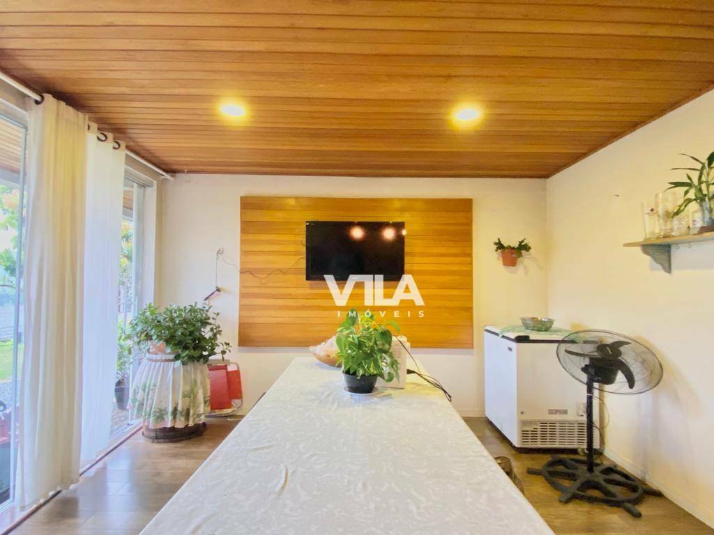 Casa à venda com 5 quartos, 369m² - Foto 27