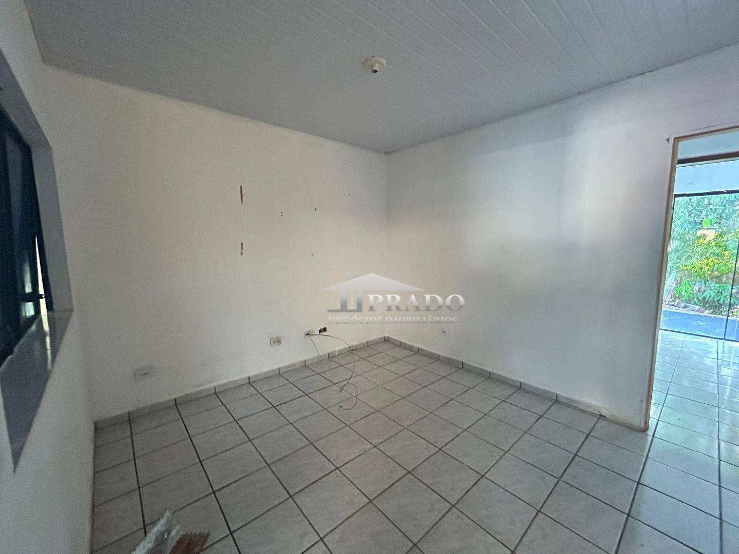 Casa para alugar com 2 quartos, 40m² - Foto 6