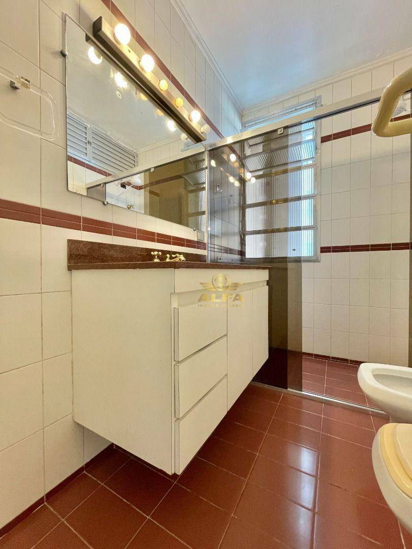 Apartamento à venda com 4 quartos, 200m² - Foto 18