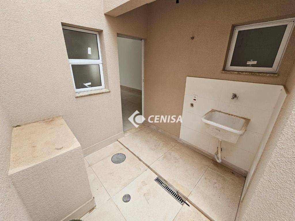 Casa à venda com 2 quartos, 63m² - Foto 12