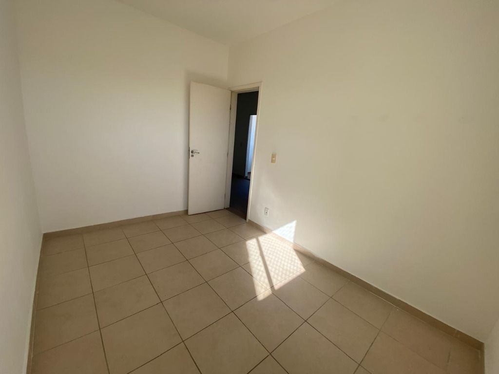 Apartamento, 3 quartos, 70 m² - Foto 2