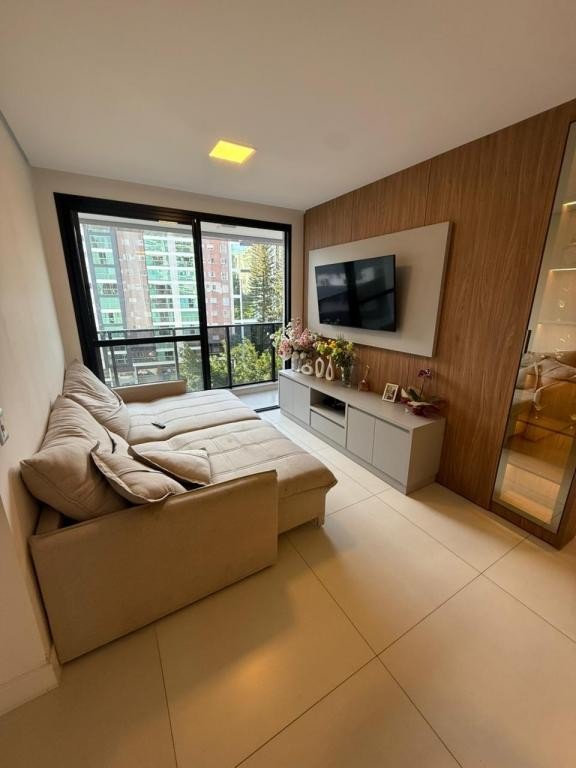 Apartamento para alugar com 2 quartos, 80m² - Foto 6