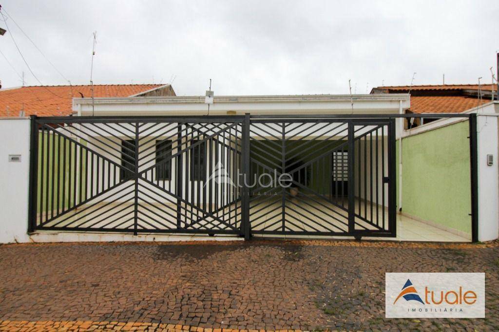 Casa à venda com 3 quartos, 170m² - Foto 1