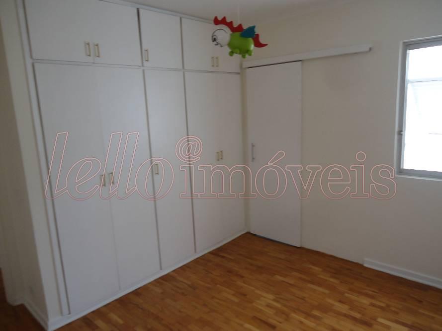 Apartamento para alugar com 3 quartos, 120m² - Foto 8