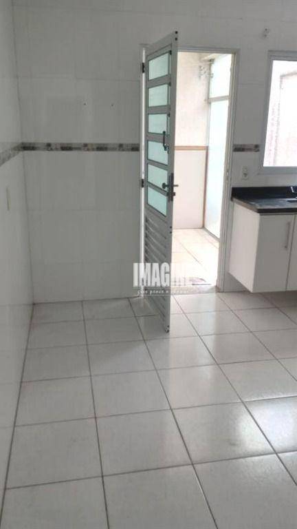 Sobrado para alugar com 3 quartos, 115m² - Foto 8