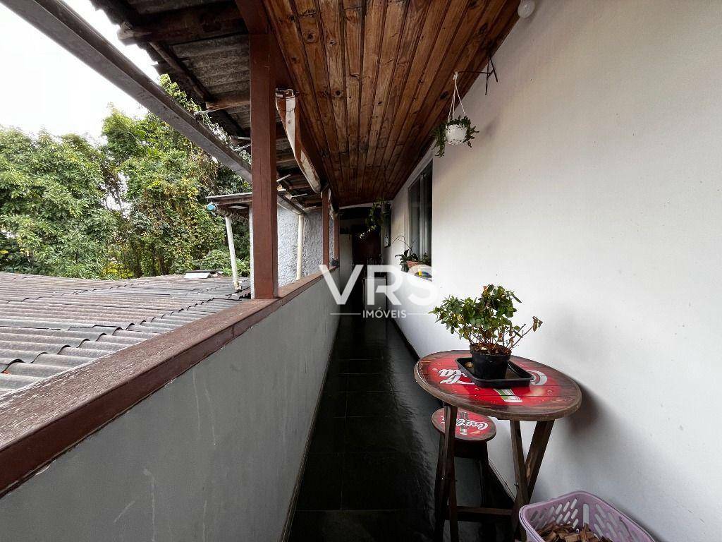 Casa à venda com 3 quartos, 393m² - Foto 35