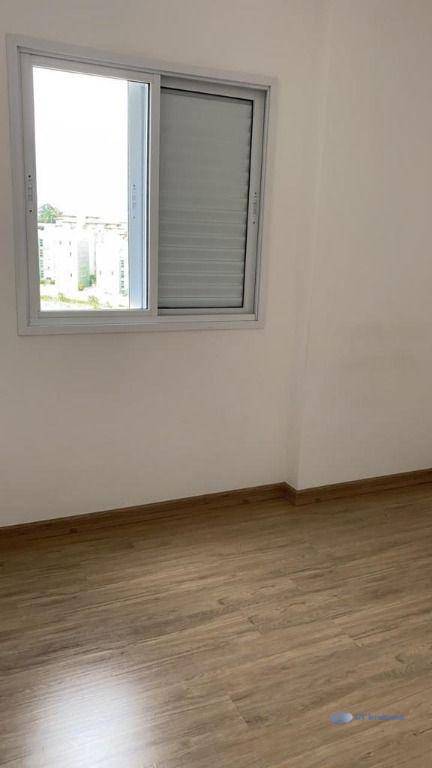 Apartamento à venda com 3 quartos, 83m² - Foto 8