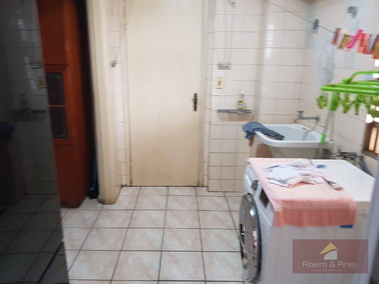 Apartamento à venda com 3 quartos, 120m² - Foto 17