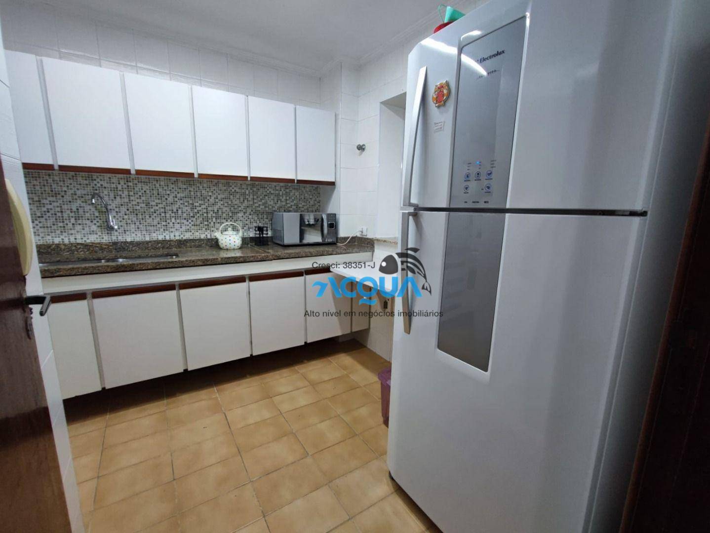 Apartamento à venda com 3 quartos, 142m² - Foto 7