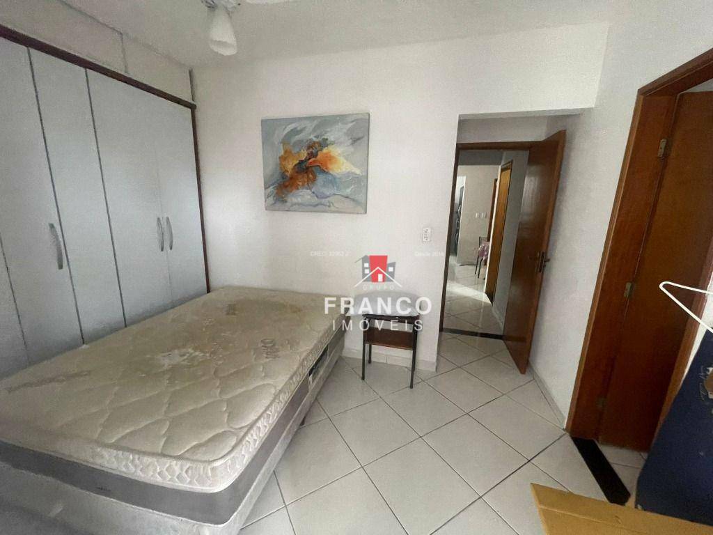 Apartamento à venda com 2 quartos, 70m² - Foto 11