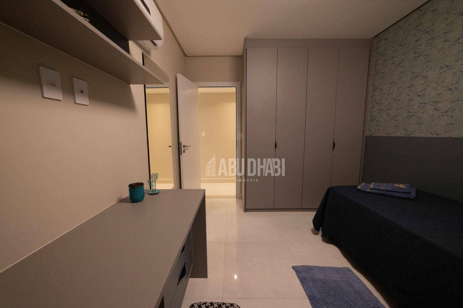 Apartamento à venda com 3 quartos, 134m² - Foto 13