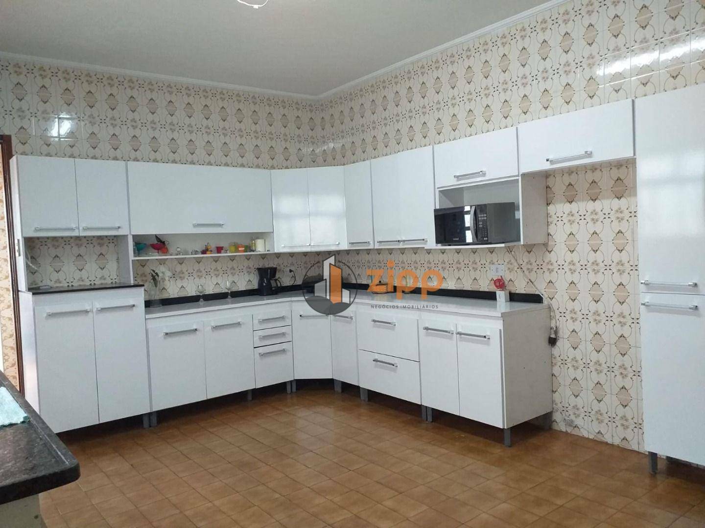 Sobrado à venda com 5 quartos, 226m² - Foto 19