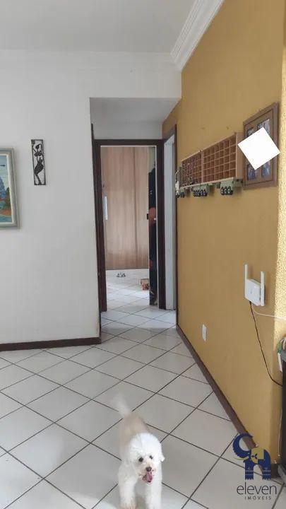 Apartamento à venda com 2 quartos, 76m² - Foto 4