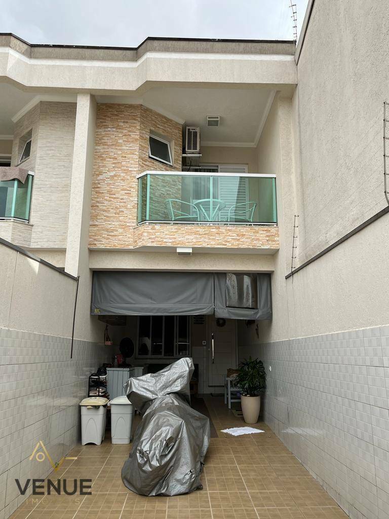 Sobrado à venda com 3 quartos, 240m² - Foto 4