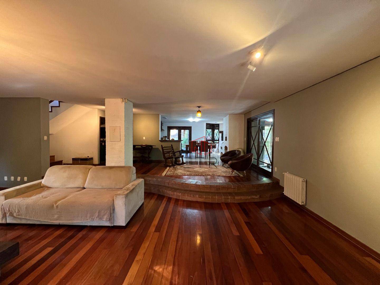 Casa à venda com 4 quartos, 337m² - Foto 5